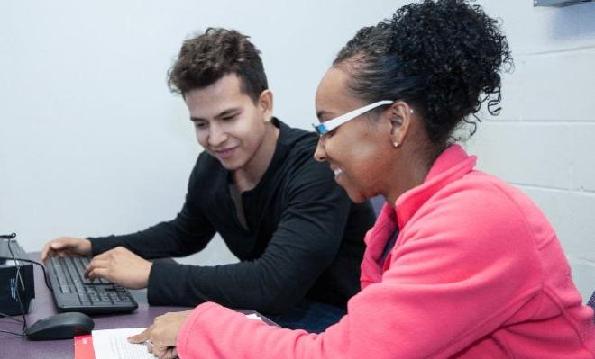 RIC students in computer lab